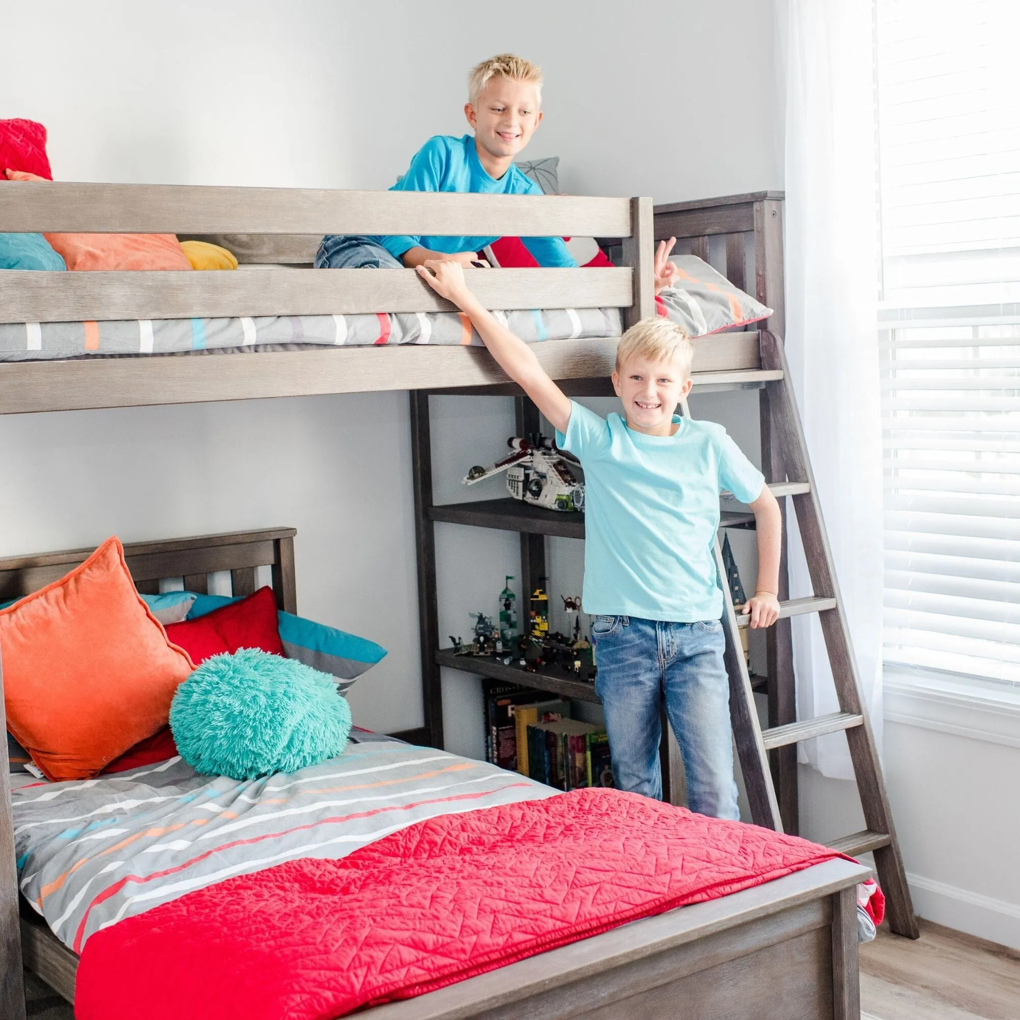 Twin Over Twin L-Shaped Bunk Bed With Bookcase